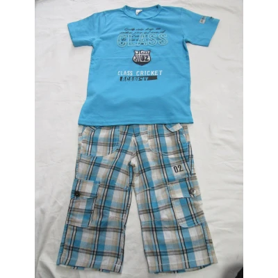 Afbeelding van dirkje, kledingset , jongen tshirt + geruite bermuda blauw 5 jaar 110