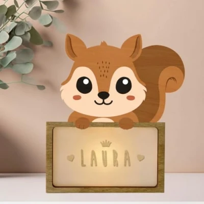 Afbeelding van WONDEE gepersonaliseerde lamp nachtlampje voor kinderen, eekhoorns, cadeau meisjes en jongens, doopcadeau jongens meisjes, cadeaus (incl.