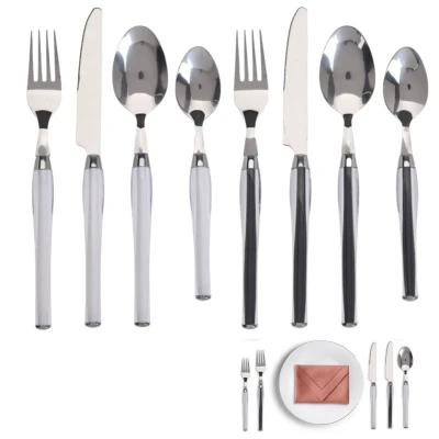 Afbeelding van Cheqo® Luxe Zilverkleurig Bestekset RVS Witte of Zwarte Handvaten 24 Delig Zilver Bestek Lepels Messen Vorken Voor 6 Personen