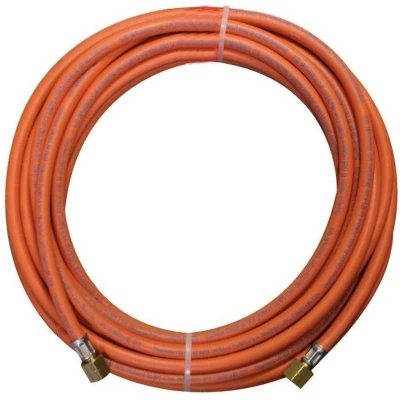 Afbeelding van Rubberen gasslang met lengte van 10 meter inclusief 3/8 koppelingen