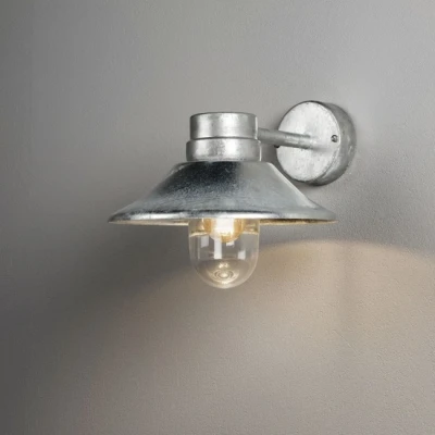 Afbeelding van KonstSmide Landelijke wandlamp Vega geborsteld metaal 428 320