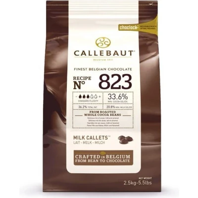 Afbeelding van Callebaut Chocolade Callets Melk (823) 2,5 kg