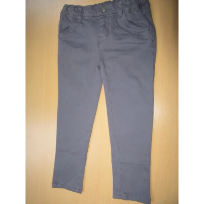 Afbeelding van lange broek in grijst voor jongens van noukie&#039;s , 4 jaar 104