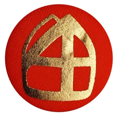 Afbeelding van Witbaard Button Met Mijter 5 Cm Textiel Rood/goud