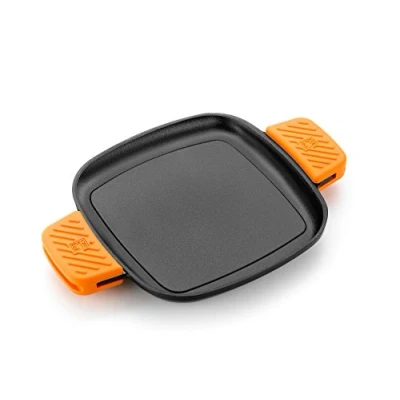 Afbeelding van BRA Efficient Iron Vierkante grill van 24 cm, gemaakt geëmailleerd gietijzer, geschikt voor gebruik in de oven en alle soorten fornuizen, inclusief inductie, vaatwasmachinebestendig