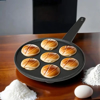 Afbeelding van Gietijzeren pannenkoekenpan, Takoyaki pan, mini pannenkoekenmaker, oogpan, diameter 5,5 cm, inductie, 7 wells, pannenkoeken slakkenpan, poffertjesmaker, poffertjespan
