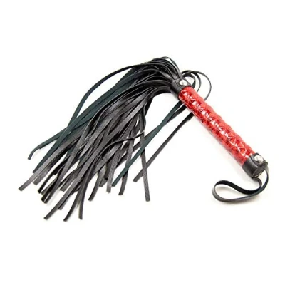 Afbeelding van FETISH ADDICT Flogger Diamond Pattern And Metal Hardware 39 Cm Red