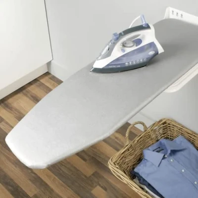 Afbeelding van Gedotec Ironfix Inklapbare strijkplankovertrek, zilver, strijkplank, klaptafel, 180 graden draaibaar, in gehard staal, wit, wandstrijkplank voor wandmontage, Made Germany, 1 stuk met schroeven