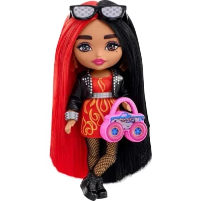 Afbeelding van Barbie Extra Mini Met zwart en rood haar Pop