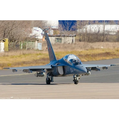 Afbeelding van 1:48 Zvezda 4818 Russian light bomber YAK 130 MITTEN Plastic Modelbouwpakket