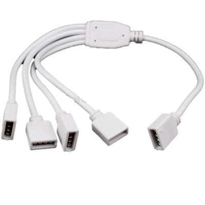 Afbeelding van RGB LED splitter 1 naar 4
