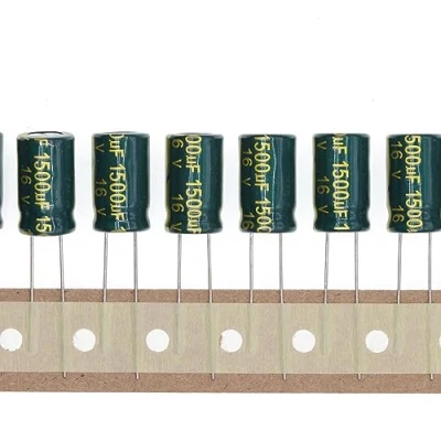 Afbeelding van 50 stuks 16 V 1500UF elektrolytische condensator van aluminium, plug in, 10 x 17 mm, mm