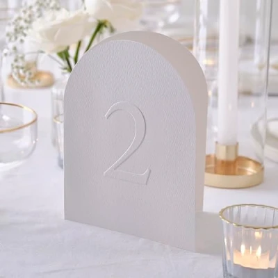 Afbeelding van Ginger Ray Witte embossed tafelnummer kaarten 12 stuks