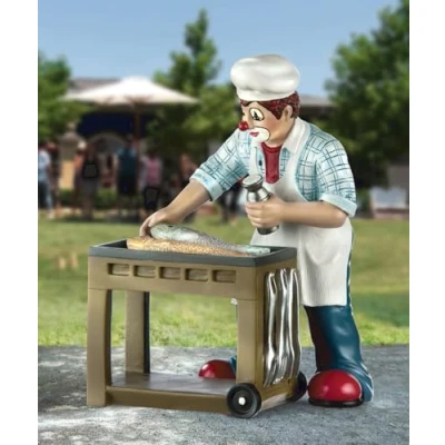Afbeelding van Gilde clowns Grill professional 11x15x8 cm resin handgeschilderd In cadeauverpakking verzamelaarsobject