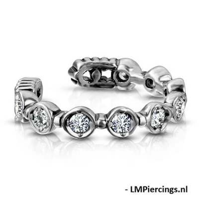 Afbeelding van Fake piercing 9 round CZ set