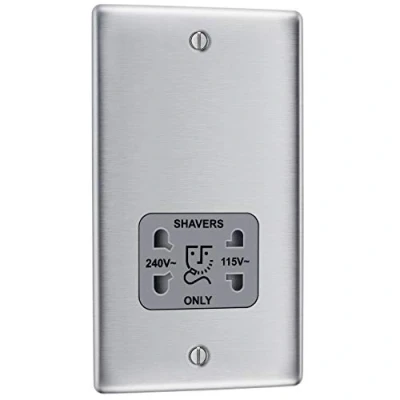 Afbeelding van BG Electrical NBS20G 01 115 en 240 Volt Dual Voltage Shaver Socket, geborsteld staal met grijs inzetstuk