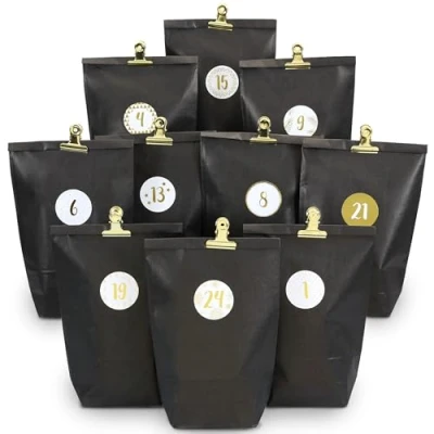 Afbeelding van Extravagante adventskalender om te vullen met 24 zwarte geschenkzakjes en cijferstickers clips Elegantie motief knutselen weg geven Kerstmis &amp; Advent