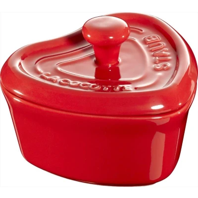 Afbeelding van Staub Cocotte hartvormig minipannetje 10 cm Kersenrood