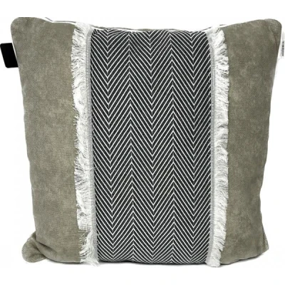Afbeelding van Madison Sierkussen 50x50 cm Stripe fring taupe