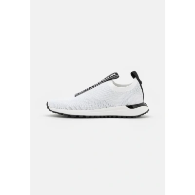 Afbeelding van Michael Kors Bodie Slip On Sneakers Maat 38.5