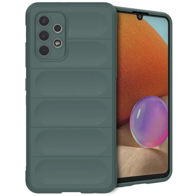 Afbeelding van Samsung Galaxy A32 (4G) Hoesje Siliconen en TPU (zacht) iMoshion Softcase/Backcover Donkergroen Telefoonhoesje