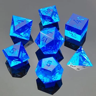 Afbeelding van Bescon Crystal Clear (Unpainted) Sharp Edge DND Dice Set of 7, Razor Edged Polyhedral D&amp;D for Dungeons and Dragons Role Playing Games, Sapphire Color