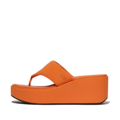Afbeelding van FitFlop Platfforms Wedge Toe Post Sandals ORANJE Maat 41