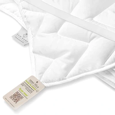 Afbeelding van FAM HOME Wasbare matrasbeschermer 180 x 200 cm, MADE IN GREEN Gecertificeerd gewatteerd matrasonderlegger, witte hygiënische matras topper, hypoallergene zachte hoes van microvezel, eén persoon
