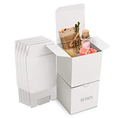 Afbeelding van Belle Vous Witte Hobby Kado Dozen (50Pak) Doos Maat 7,5 x x7,5cm Makkelijk in Elkaar te Zetten Presentaties Geschenk Presentjes Feestjes, Verjaardagen, Huwelijken, Vakanties