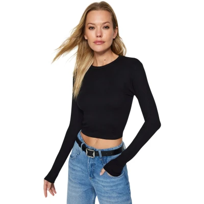 Afbeelding van Trendyol Zwarte Premium Zachte Stof Viscose Ronde Hals Crop Flexibele Gebreide Blouse Tweeaw24Bz00116