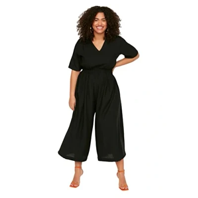Afbeelding van Trendyol Zwarte Gedetailleerde Jumpsuit Met Taille Tbbss22Bg0017