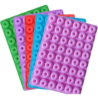 Afbeelding van Selecto Bake Mini Donut Silicone Mould 48 Holtes 1 willekeurig