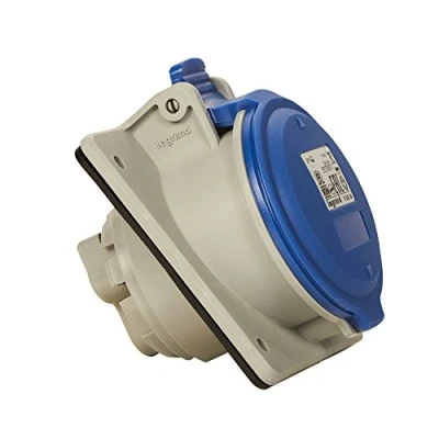 Afbeelding van LEGRAND, CEE 32A inbouwstopcontact, rood 3 polig (2P + PE), 6h (230V/32A), beschermingsklasse IP44, IK09 &amp; hellingshoek van 15 graden, 090169