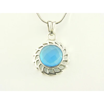 Afbeelding van Opengewerkte zilveren hanger met blauwe chalcedoon aan ketting