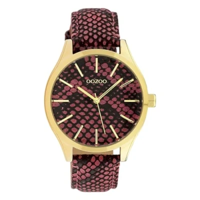 Afbeelding van OOZOO Timepieces Goudkleurige horloge met bordeaux rode leren band C10433