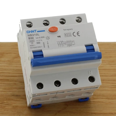 Afbeelding van Aardlekautomaat B 32A 3P+N 30mA