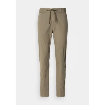 Afbeelding van BOSS Tapered Broek, Heren, Maat: 30x32, Open green