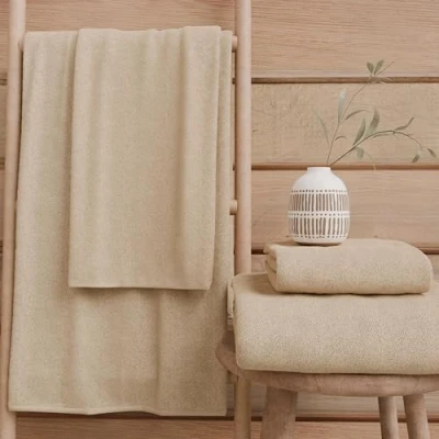 Afbeelding van PETTI Artigiani Italiani Badhanddoeken van 100% katoenen badstof, handdoekenset 1 + 1, 2 stuks, gezichtshanddoek en handdoek, beige handdoeken