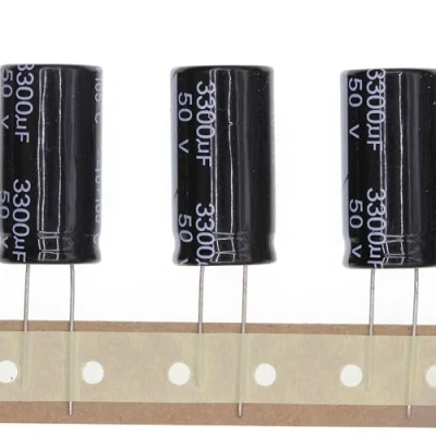 Afbeelding van 10 stuks 50 V 3300UF elektrolytische condensator van aluminium, plug in, 18 x 35 mm, mm