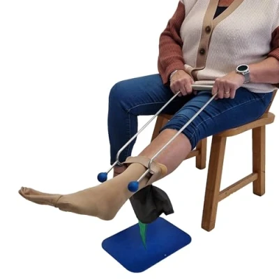 Afbeelding van Dressbuddy pakket: Uit en Aantrekhulp voor Steunkousen/Compressiekousen/Therapeutische kousen, incl. antislip mat glijhulp (Maat 1: Standaard) Aankleedhulpmiddel Comforthulpmiddelen Hulpmiddel Zorg Thuiszorg hulpmiddelen