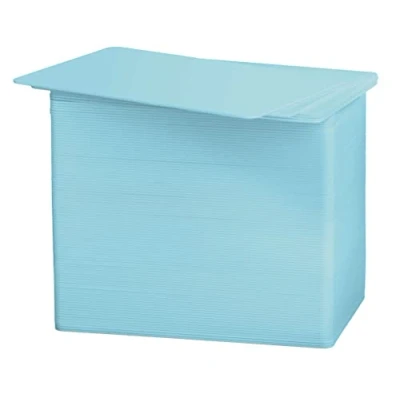 Afbeelding van 100 x Plastic kaarten lichtblauw blanco in EC kaartformaat voor identiteitskaarten betaalkaarten en bankkaarten gezondheidskaarten