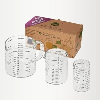 Afbeelding van TreeBox Maatbeker van glas met schenktuit, 3 delige set, hitte en magnetronbestendig, diverse maateenheden, perfect voor bakken, koken mengen