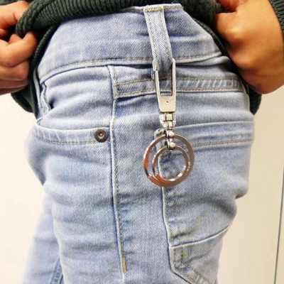 Afbeelding van Doodadeals® 2 stuks Musketonhaak Sleutelhanger Met Dubbele Sleutelring Zilver Karabijnsluiting Karabijnhaak