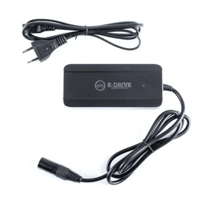 Afbeelding van Replacement Acculader E Bike 42V 2A XLR 4 polig voor Qwic