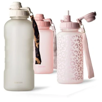 Afbeelding van MAMEIDO Drinkfles 2l met rietje &amp; tijdmarkering als drinkherinnering, lekvrije waterfles, BPA vrije sportfles, gym fles van Tritan (Ivory Beige, 2000ml)