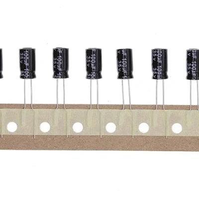 Afbeelding van 100 stuks 35 V UF elektrolytische condensator van aluminium, plug in 6 x 11, 11 mm