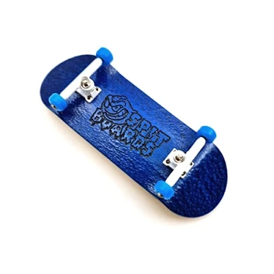 Afbeelding van SPITBOARDS 34 mm toets Complete Wood Pro Set up (voorgemonteerd, 5 lagen), Trucks, CNC lagerwielen, schuimgriptape, (dek: blauw, vrachtwagens: wit, wielen: lichtblauw)