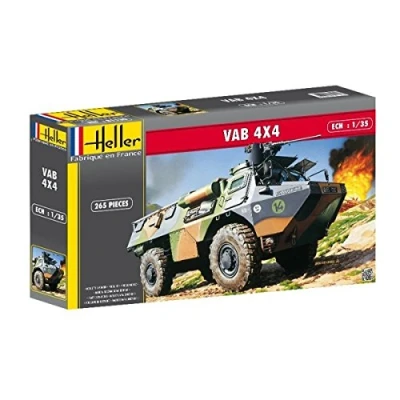 Afbeelding van 1:35 Heller 81130 Truppentransporter VAB 4X4 Ukraine Plastic Modelbouwpakket