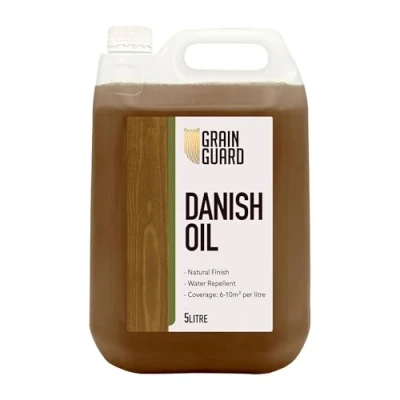 Afbeelding van GLEAN GUARD Deense Olie 5 Liter Versterkt de Natuurlijke Schoonheid van Houten Oppervlakken Sealt &amp; Beschermt met Satijnen Finish Waterafstotend Geschikt voor Eikenhout, Dennenhout Meer