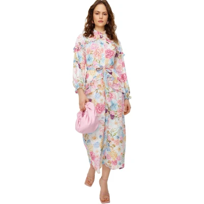 Afbeelding van Trendyol Roze Bloemenjurk Met Ruches En Gedetailleerde Voering Van Geweven Chiffon Tctss24Eb00003